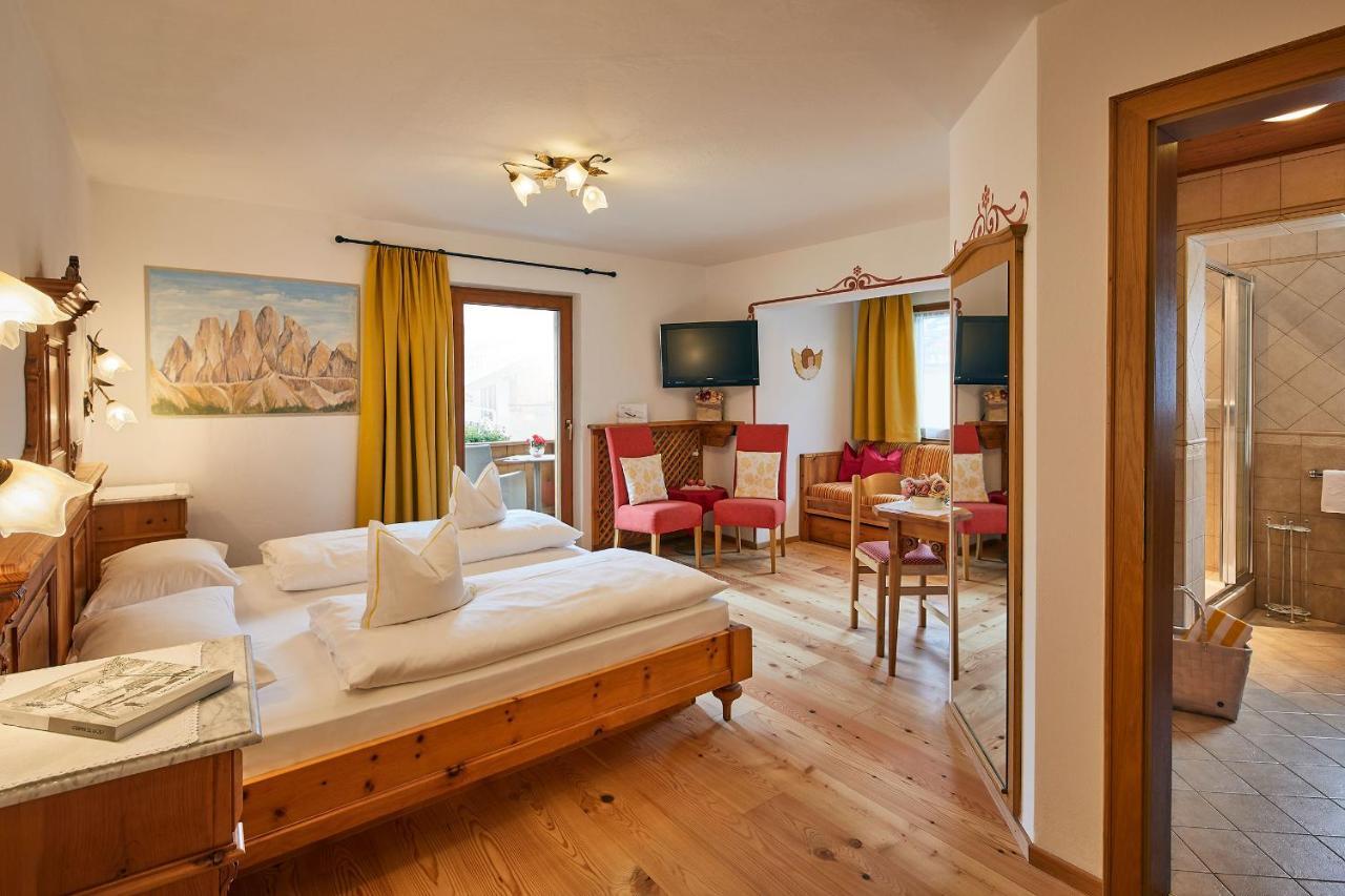 Hotel Al Sonnenhof San Vigilio Di Marebbe Exterior photo